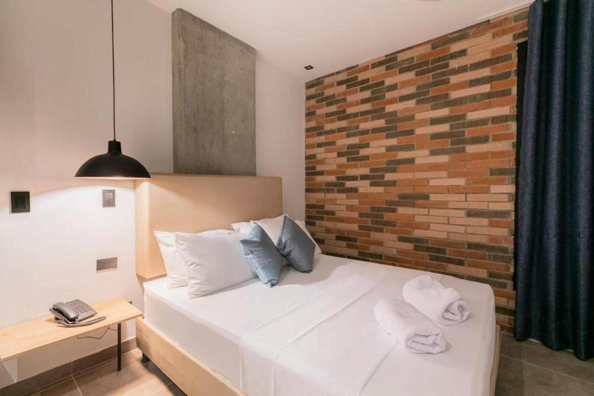 Apartahotel Medellin Luaran gambar
